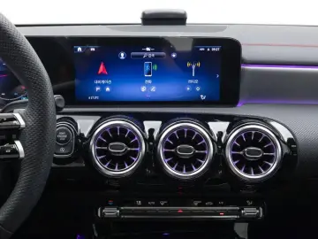 2026 Mercedes-Benz CLA с пробегом 3 046 км