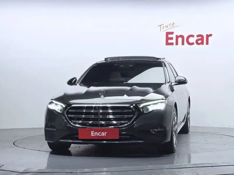 2024 Mercedes-Benz E-Класс с пробегом 50 447 км
