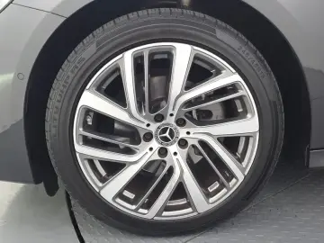 2024 Mercedes-Benz E-Класс с пробегом 50 447 км