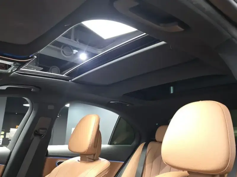 2024 Mercedes-Benz E-Класс с пробегом 50 447 км