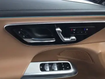 2024 Mercedes-Benz E-Класс с пробегом 50 447 км