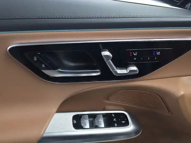 2024 Mercedes-Benz E-Класс с пробегом 50 447 км