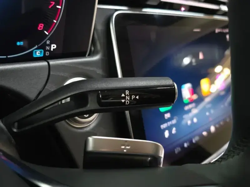 2025 Mercedes-Benz E-Класс с пробегом 4 083 км