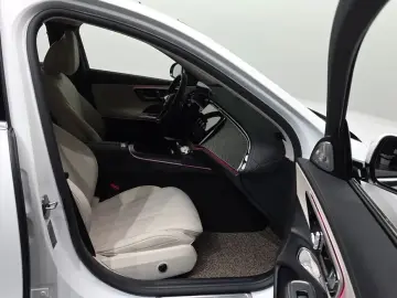 2025 Mercedes-Benz E-Класс с пробегом 4 083 км