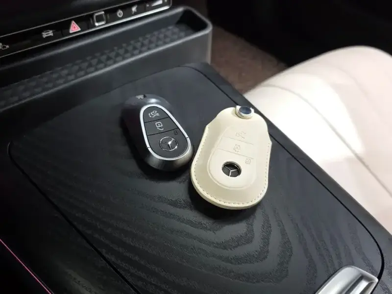 2025 Mercedes-Benz E-Класс с пробегом 4 083 км