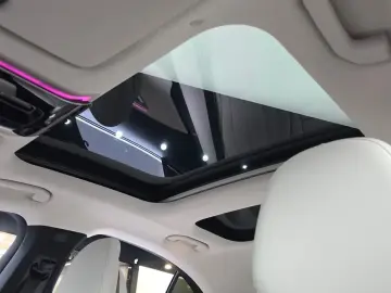 2025 Mercedes-Benz E-Класс с пробегом 4 083 км