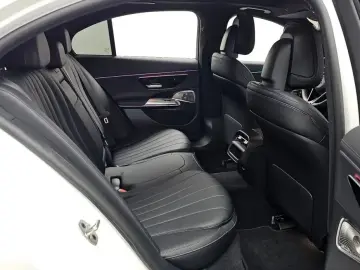 2024 Mercedes-Benz E-Класс с пробегом 6 275 км