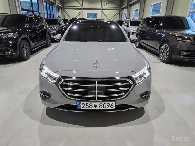 2025 Mercedes-Benz E-Класс с пробегом 6 921 км