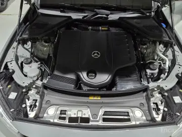 2025 Mercedes-Benz E-Класс с пробегом 6 921 км
