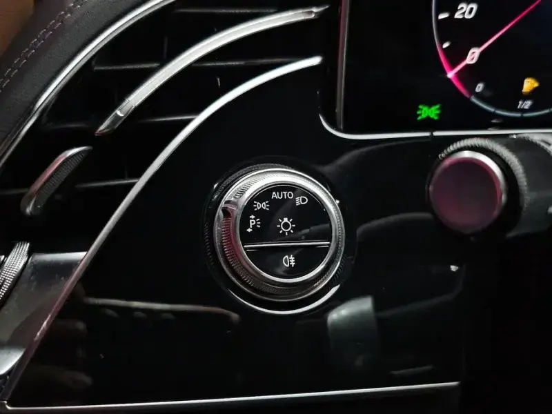 2025 Mercedes-Benz E-Класс с пробегом 2 817 км