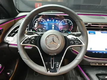 2025 Mercedes-Benz E-Класс с пробегом 4 783 км
