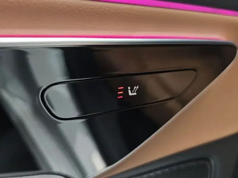 2025 Mercedes-Benz E-Класс с пробегом 4 783 км
