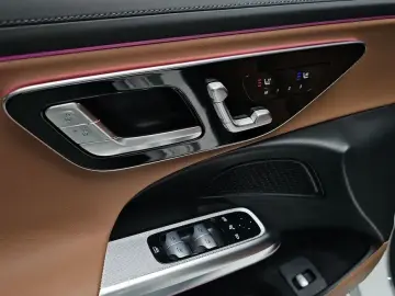 2025 Mercedes-Benz E-Класс с пробегом 4 783 км