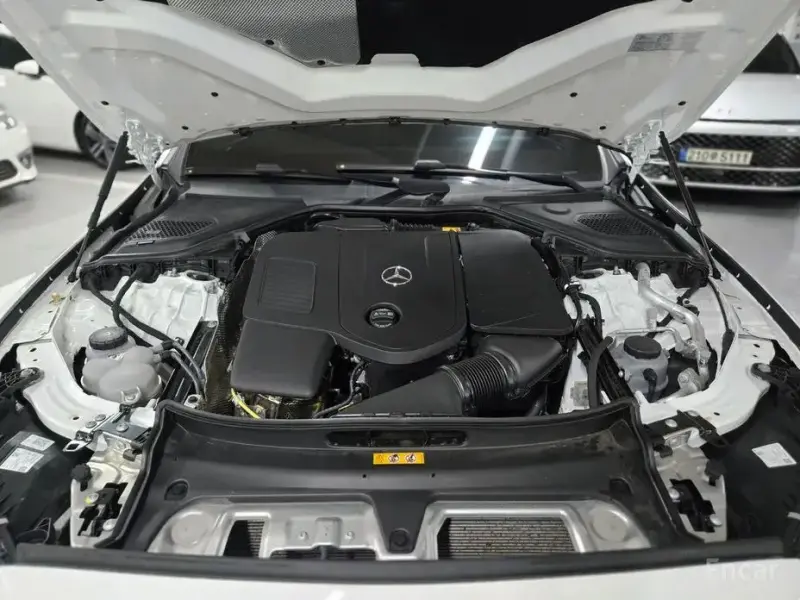 2025 Mercedes-Benz E-Класс с пробегом 7 780 км