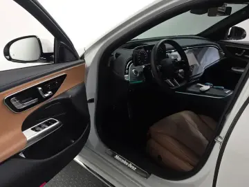 2025 Mercedes-Benz E-Класс с пробегом 11 997 км