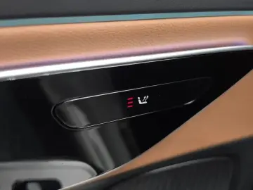 2025 Mercedes-Benz E-Класс с пробегом 11 997 км