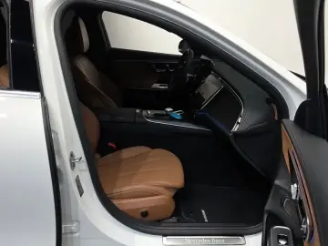 2025 Mercedes-Benz E-Класс с пробегом 11 997 км