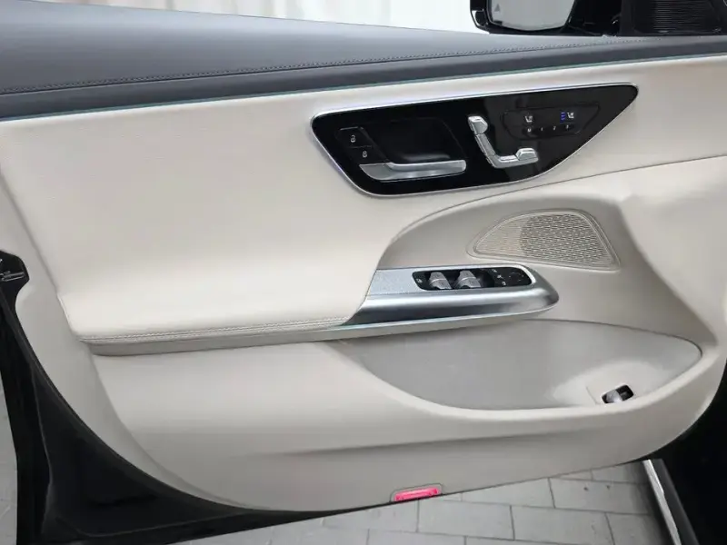 2024 Mercedes-Benz E-Класс с пробегом 14 269 км