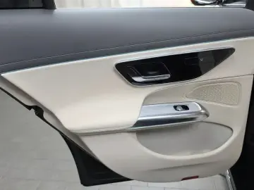 2024 Mercedes-Benz E-Класс с пробегом 14 269 км