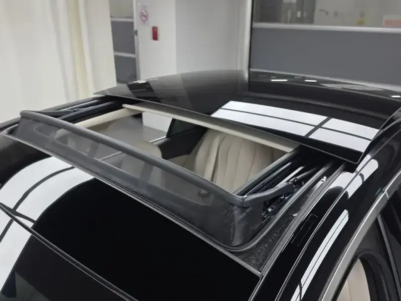 2024 Mercedes-Benz E-Класс с пробегом 14 269 км