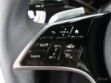 2025 Mercedes-Benz E-Класс с пробегом 4 992 км