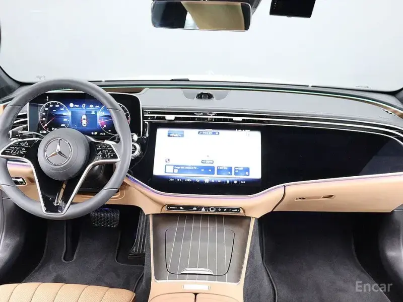 2025 Mercedes-Benz E-Класс с пробегом 4 992 км