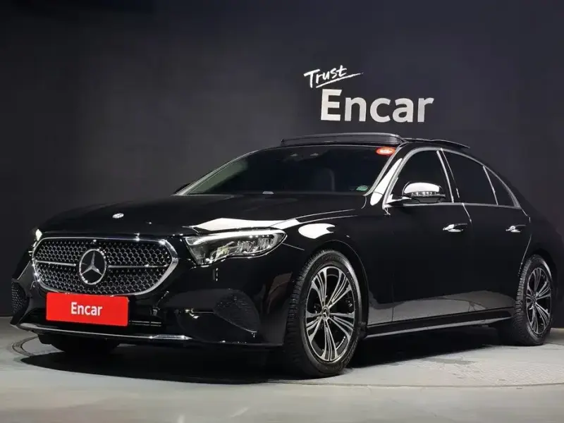 2025 Mercedes-Benz E-Класс с пробегом 10 840 км