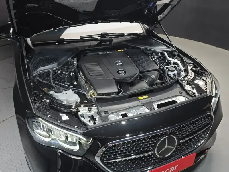 2025 Mercedes-Benz E-Класс с пробегом 10 840 км