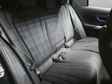 2025 Mercedes-Benz E-Класс с пробегом 10 840 км