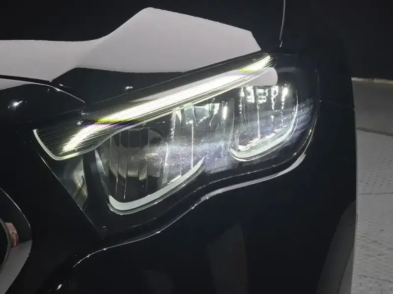 2025 Mercedes-Benz E-Класс с пробегом 10 840 км