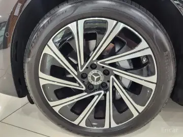 2025 Mercedes-Benz E-Класс с пробегом 10 870 км