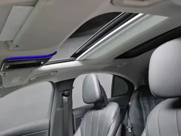 2025 Mercedes-Benz E-Класс с пробегом 10 840 км