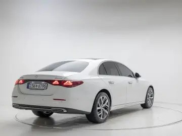 2024 Mercedes-Benz E-Класс с пробегом 22 770 км