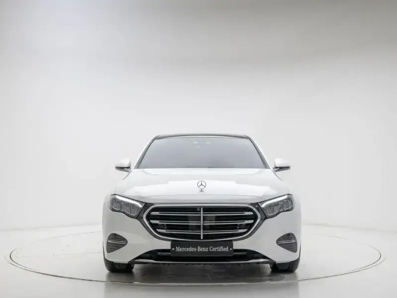 2024 Mercedes-Benz E-Класс с пробегом 22 770 км