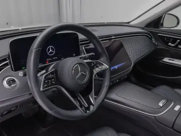 2024 Mercedes-Benz E-Класс с пробегом 22 770 км