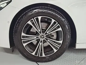 2025 Mercedes-Benz E-Класс с пробегом 33 847 км