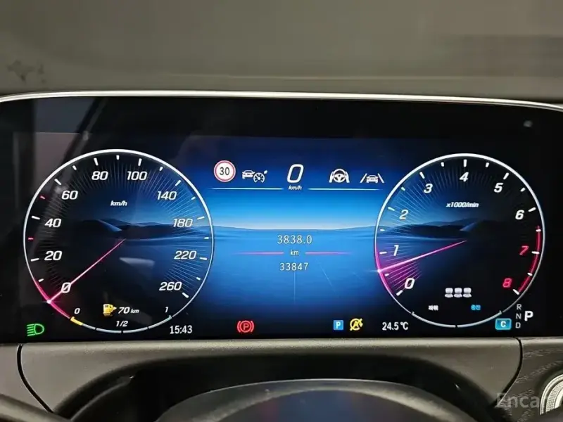 2025 Mercedes-Benz E-Класс с пробегом 33 847 км