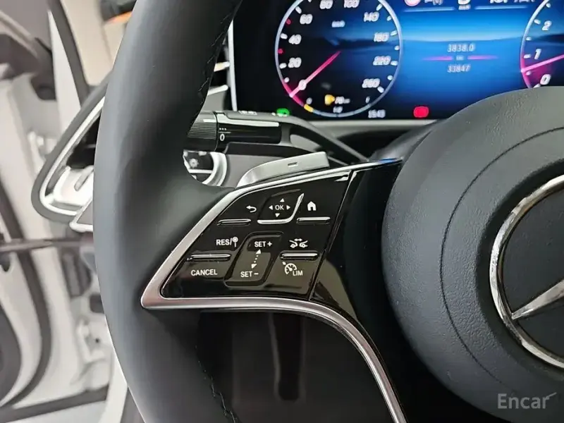 2025 Mercedes-Benz E-Класс с пробегом 33 847 км