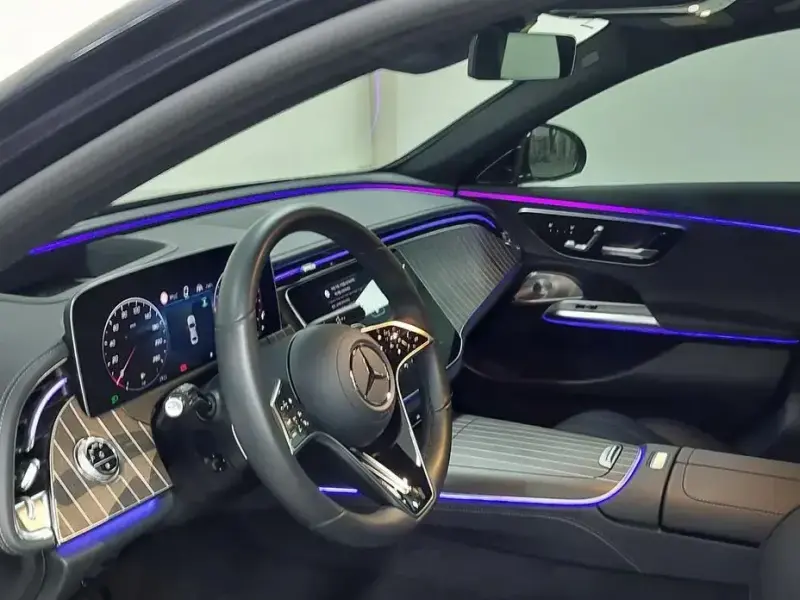 2024 Mercedes-Benz E-Класс с пробегом 30 870 км
