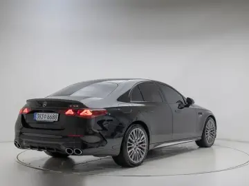 2025 Mercedes-Benz E-Класс с пробегом 3 225 км