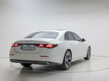 2025 Mercedes-Benz E-Класс с пробегом 3 740 км