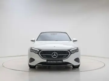 2025 Mercedes-Benz E-Класс с пробегом 3 740 км