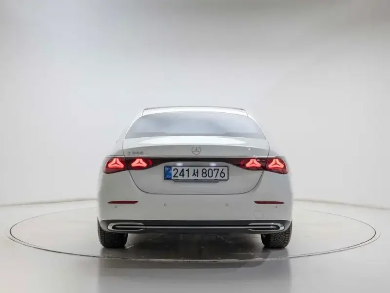 2025 Mercedes-Benz E-Класс с пробегом 3 740 км