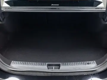 2025 Mercedes-Benz E-Класс с пробегом 3 225 км