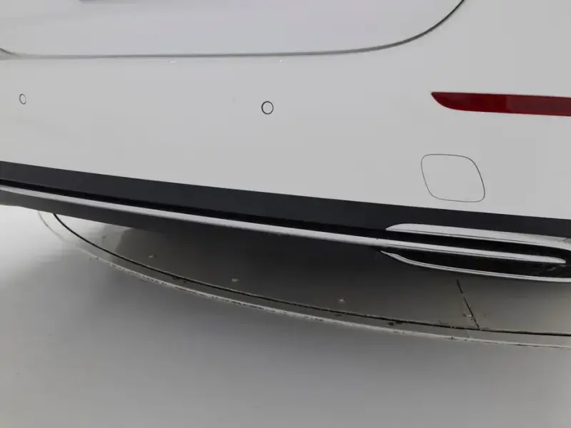 2025 Mercedes-Benz E-Класс с пробегом 3 740 км