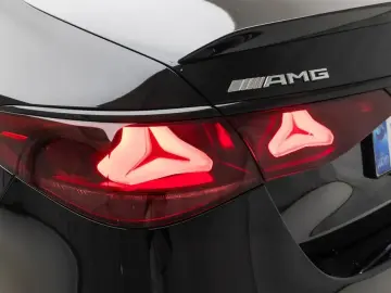 2025 Mercedes-Benz E-Класс с пробегом 3 225 км