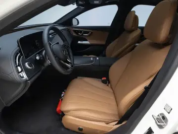 2025 Mercedes-Benz E-Класс с пробегом 3 740 км