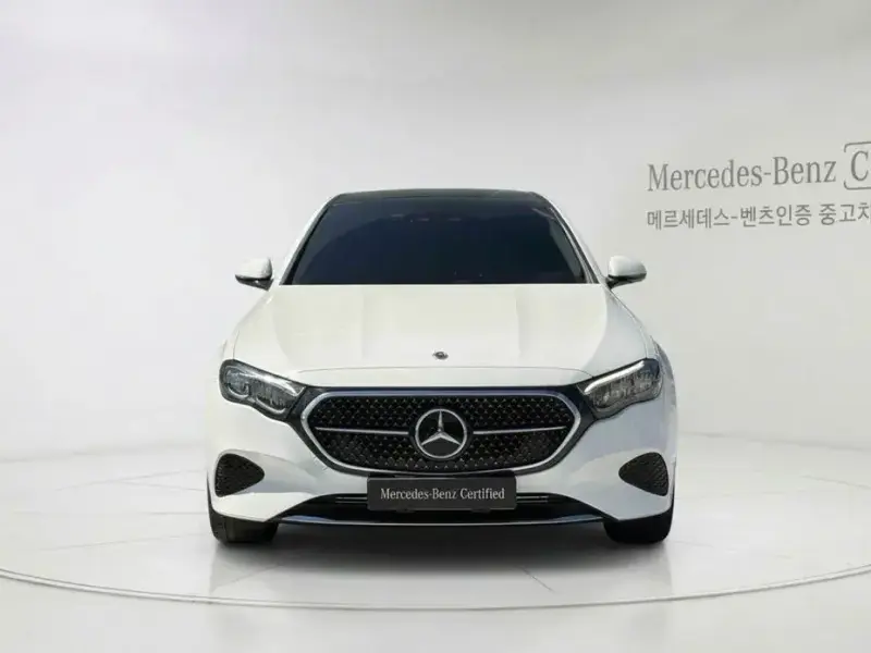 2024 Mercedes-Benz E-Класс с пробегом 12 032 км