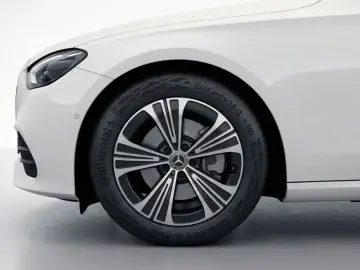 2024 Mercedes-Benz E-Класс с пробегом 12 032 км