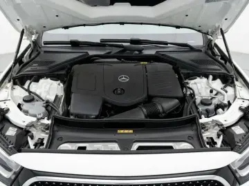 2024 Mercedes-Benz E-Класс с пробегом 12 032 км